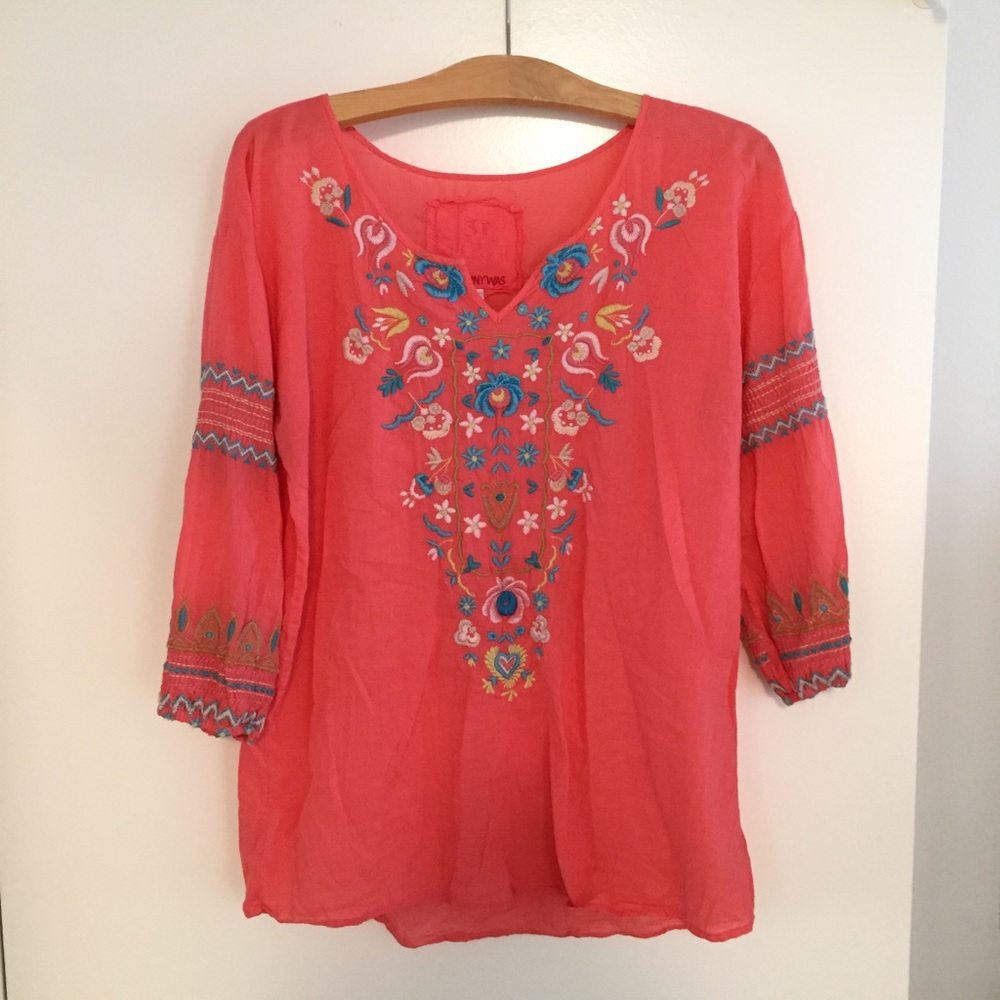 Peasant blouse.